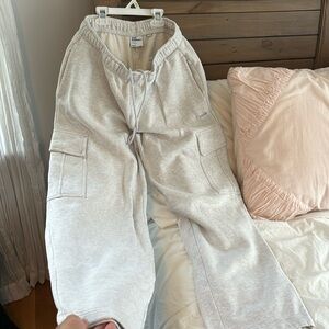 Aritzia TNA cargo sweat pants - size medium